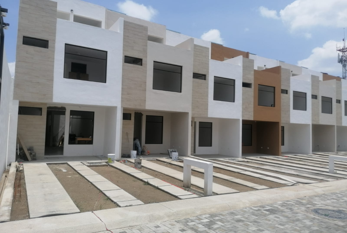 Casas Nuevas En Venta En “vinca Residencial” En Col. Bugambilias – 16 De Septiembre Y Av. Margaritas (23)