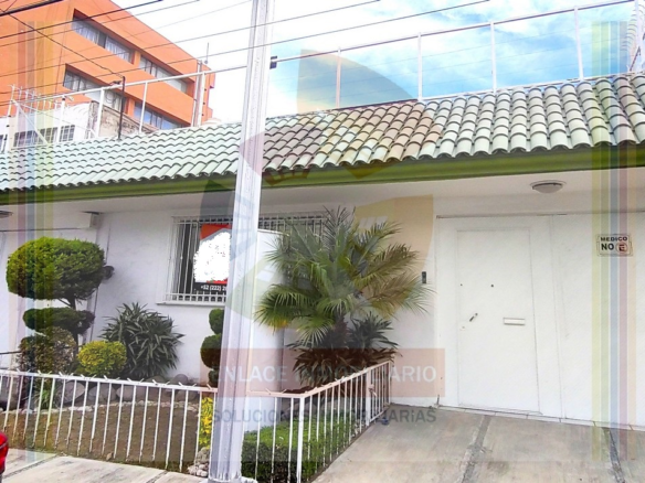 Venta De Casa En La Colonia La Paz Para Oficinas (1)