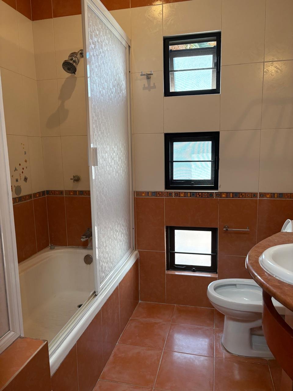 0d667943-1adb-454d-9fae-5e2d5e402e1f