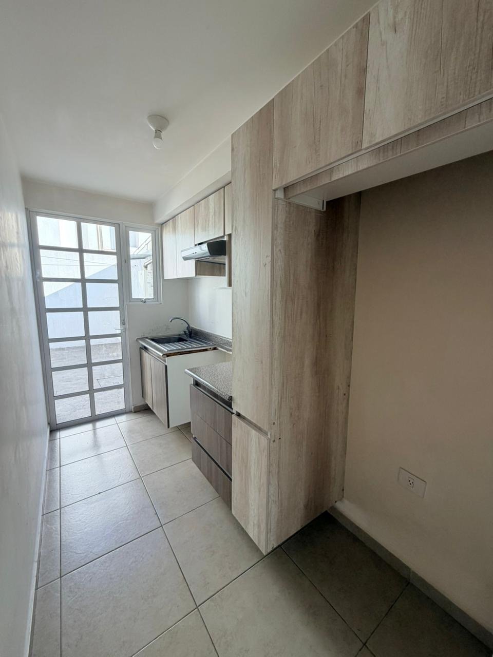 1edc8c84-f4bc-489c-bc94-c523e7c014d5