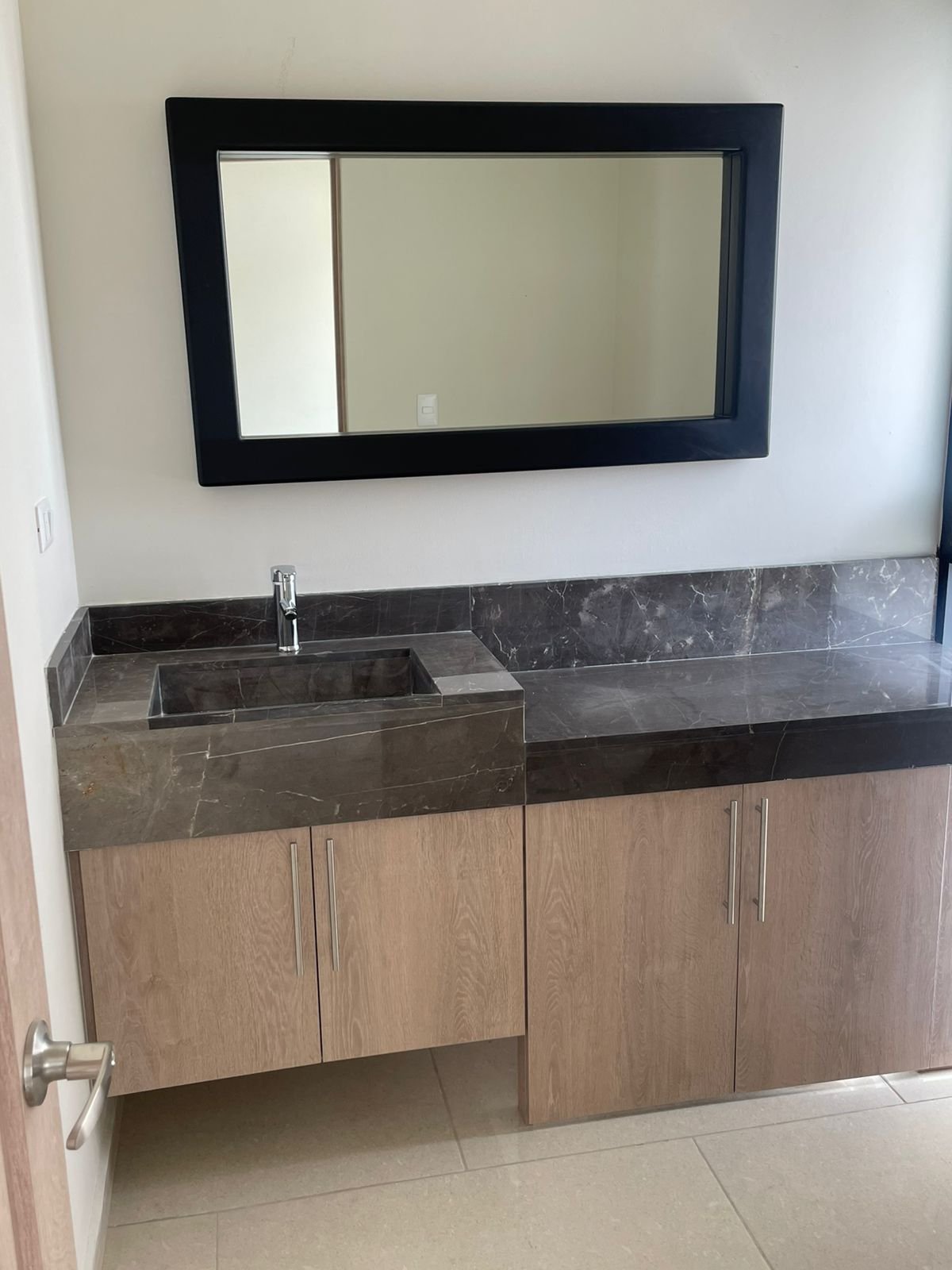 4d251bec-e552-435b-ab05-a112ec453492