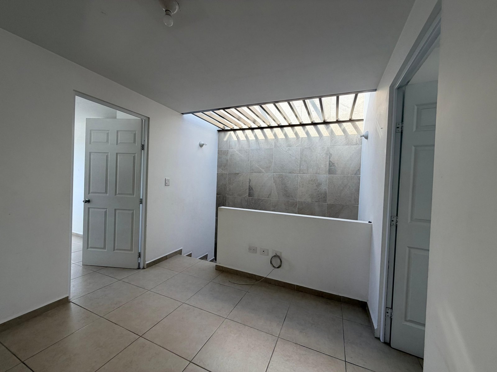 577c0c59-b8a7-4566-8167-0e7e5abc1f8e