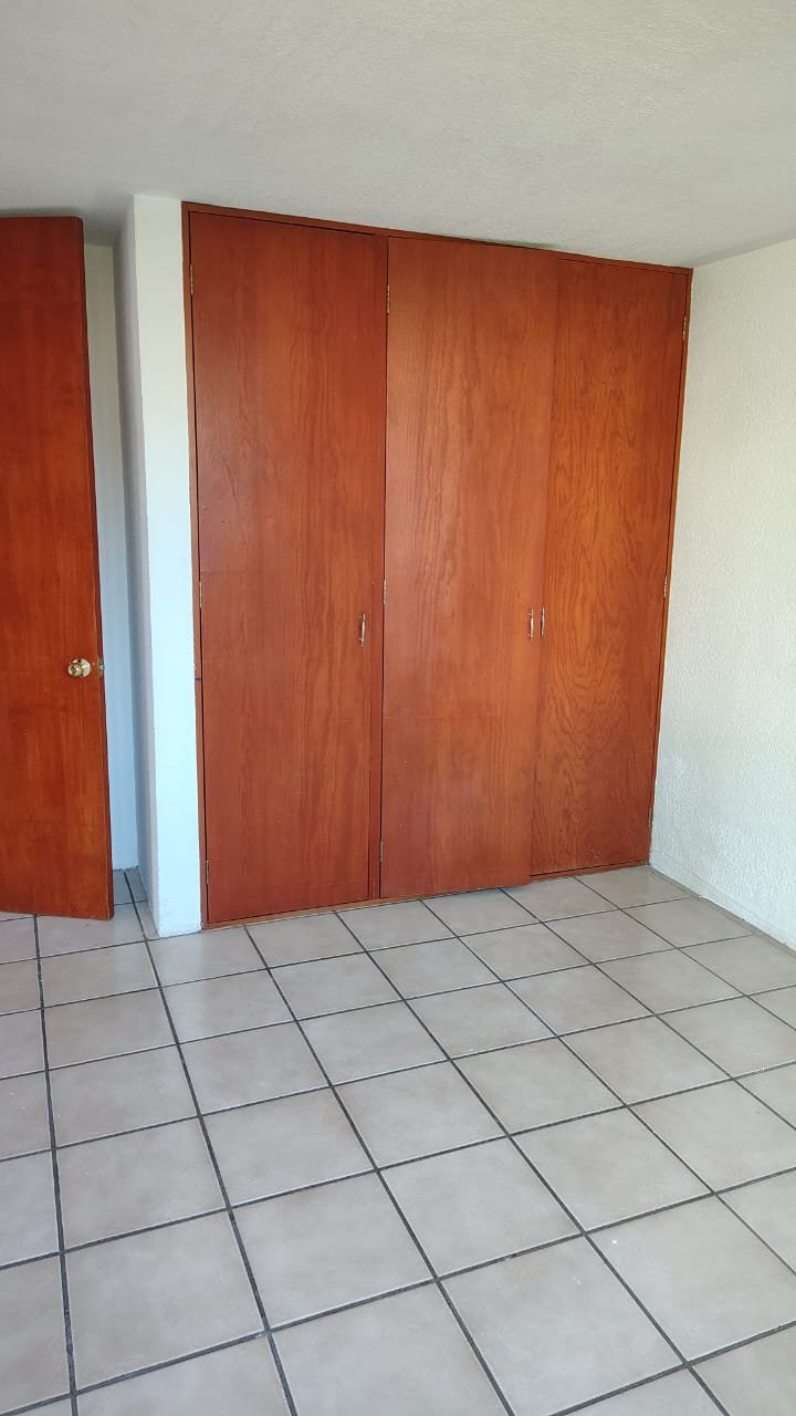 7b802bae-b2f0-48b4-b5d5-b72cef67d23b