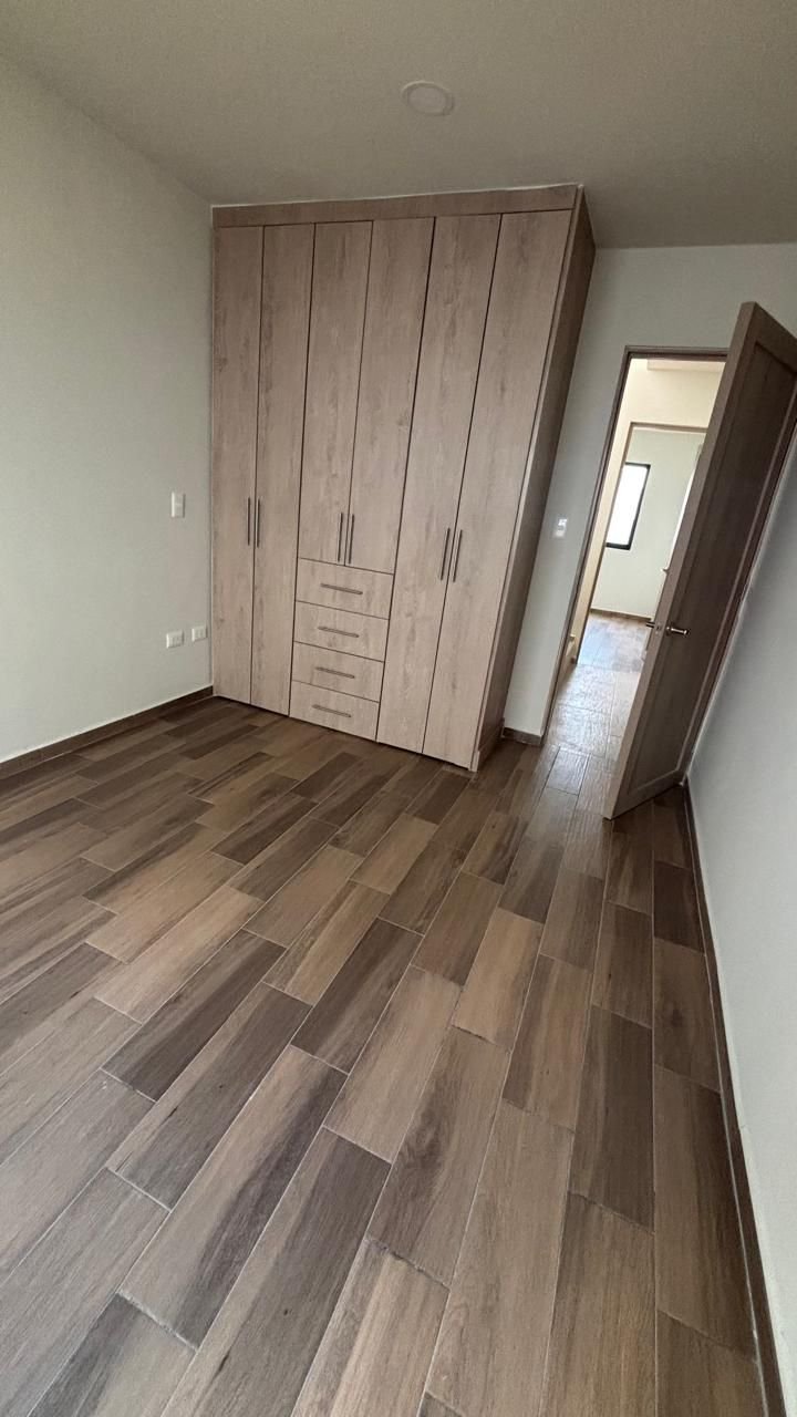 7ef4f860-8b72-47b3-9fd1-268c73495e14