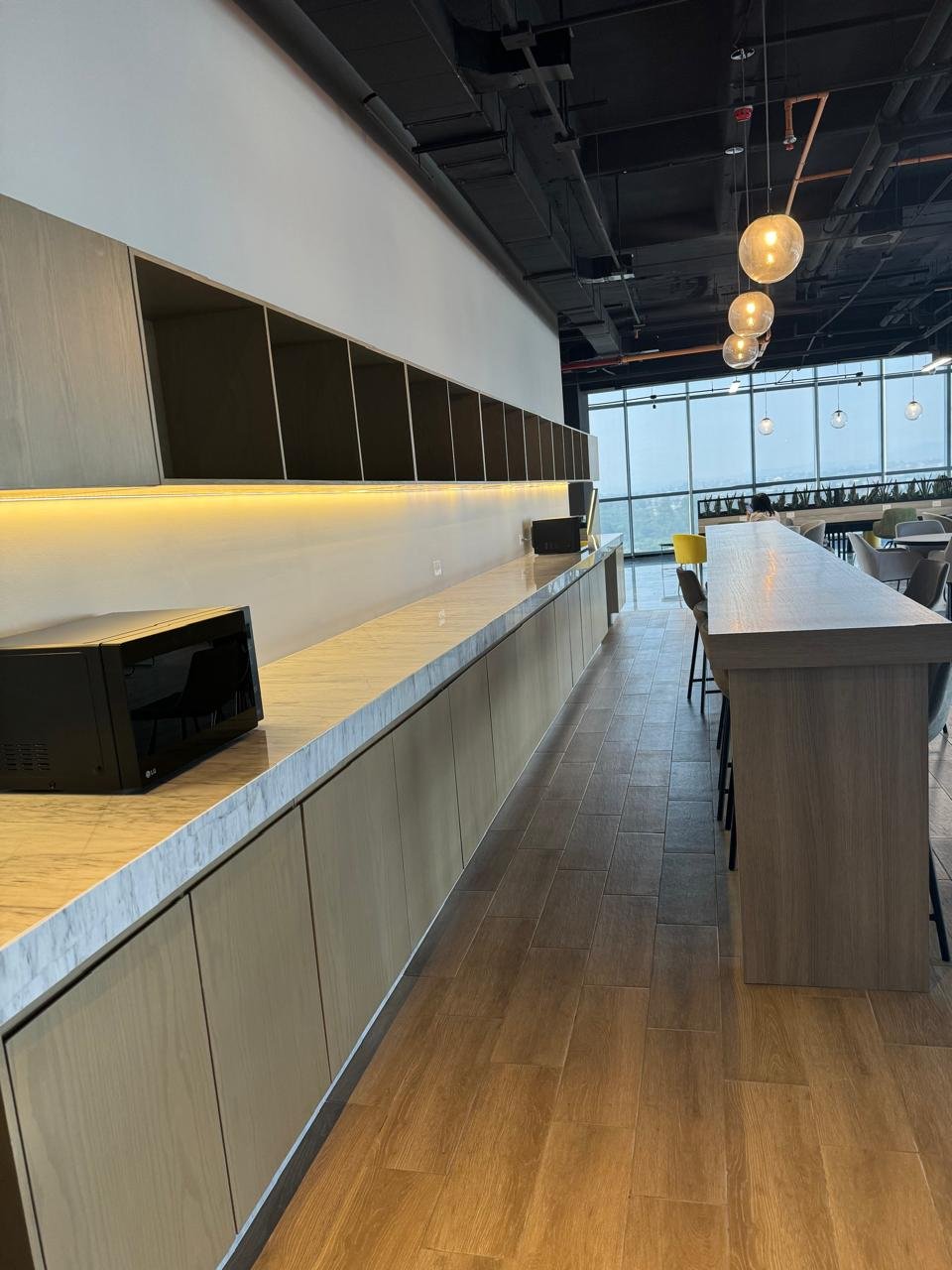 INXIGNIA (11) INXIGNIA (11)