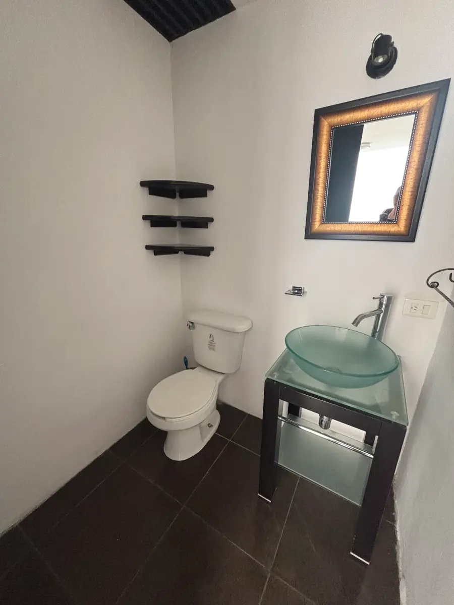 pp-260821172332-656282399e2245248460f02c3af50f55l
